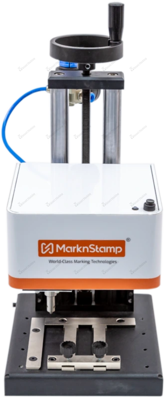 Купить simple marker настольный пневматический маркиратор, окно 100х70 по металлу MarknStamp по низким ценам в Смарт Маркинг